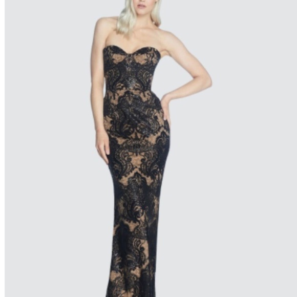 Dress the Population Dresses & Skirts - NWOT Dress Population Gretta Strapless Stretch Lace Evening Gown Blk Small